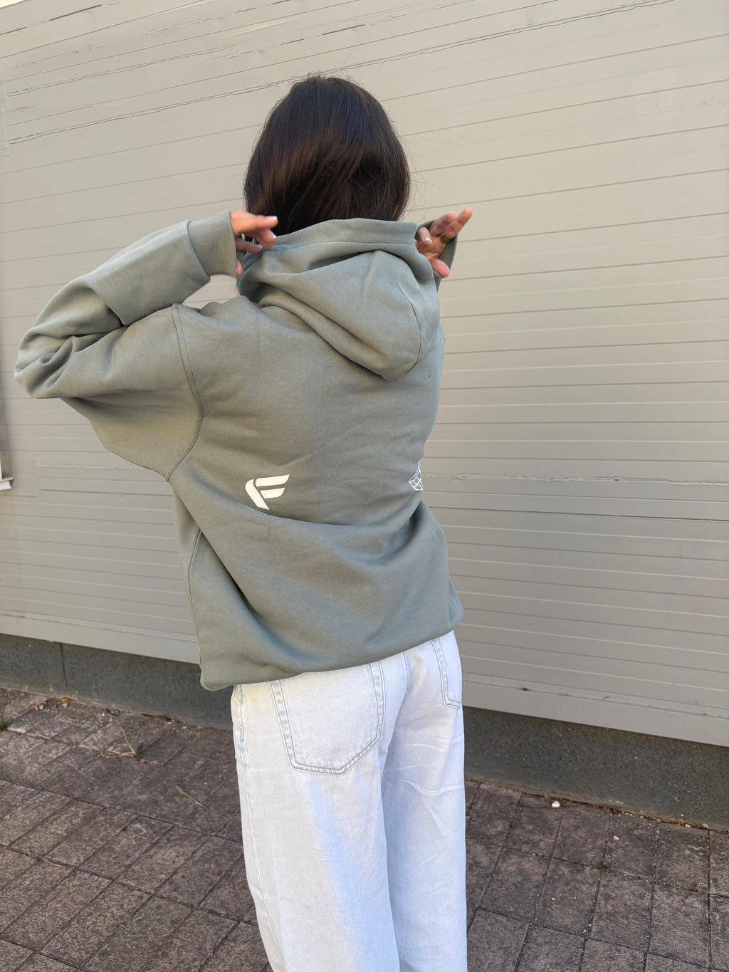 TRUE TO FEEL ALIVE HOODIE